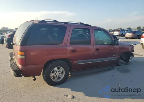 2001 Chevrolet Tahoe C1500 из США, поврежденный, VIN 1GNEC13T21R113400